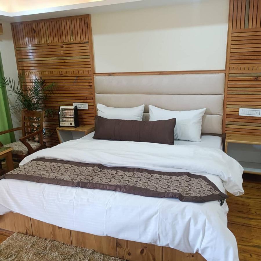Resort The Himalayan Odyssey And Cottages 다람샬라 외부 사진