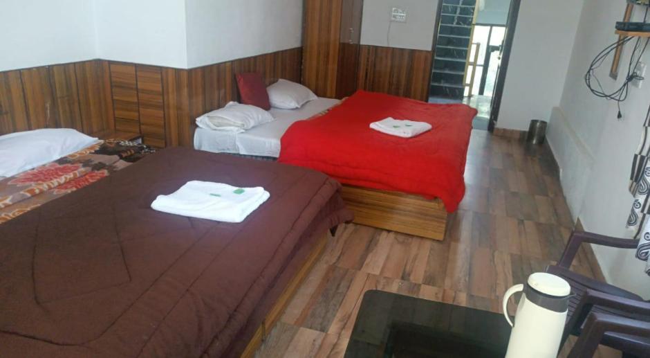 Resort The Himalayan Odyssey And Cottages 다람샬라 외부 사진